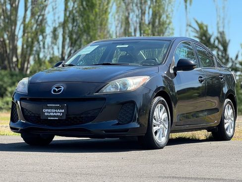 Used 2013 MAZDA MAZDA3 i Grand Touring FWD image 3