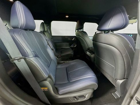 Used 2026 INFINITI QX80 4WD w/ Sport Exterior Package image 37