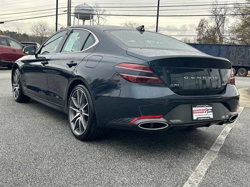 Used 2025 Genesis G70 2.5T image 7