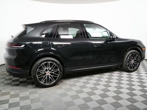 New 2026 Porsche Cayenne AWD/4WD image 2