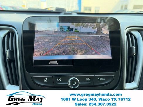 Used 2025 Chevrolet Malibu LT FWD image 30