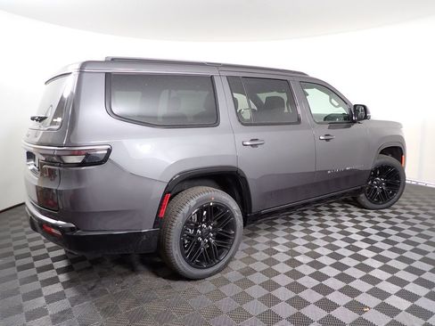New 2026 Jeep Grand Wagoneer Limited AWD/4WD image 21