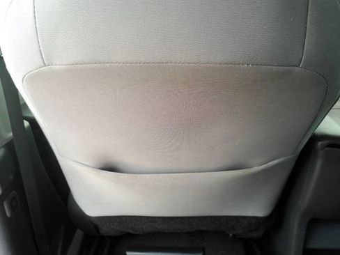 Used 2023 Toyota Sienna LE FWD image 27