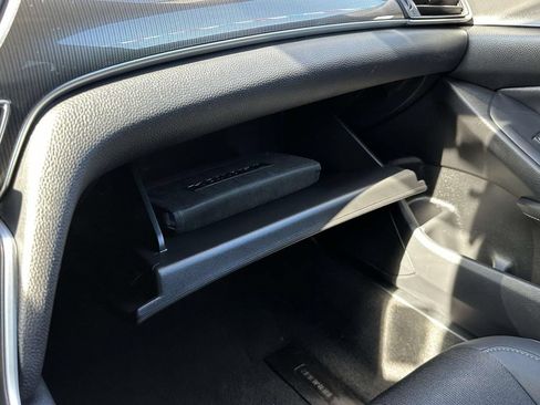 Used 2022 Honda Accord Sport image 32