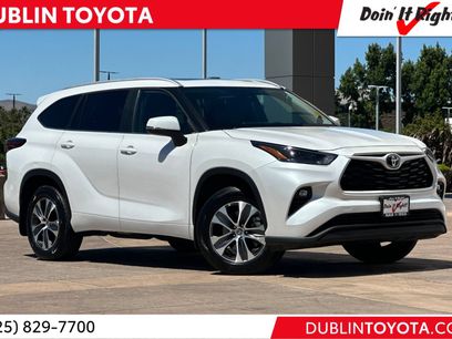 Used 2026 Toyota Highlander XLE