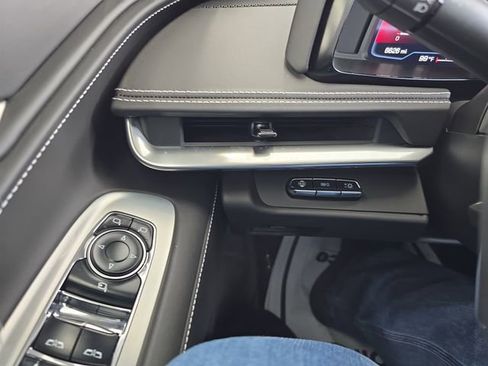 Certified 2024 Chevrolet Corvette Stingray w/ Battery Protection Package image 14