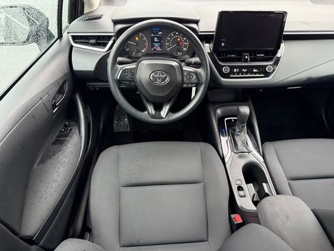 Used 2023 Toyota Corolla LE image 15
