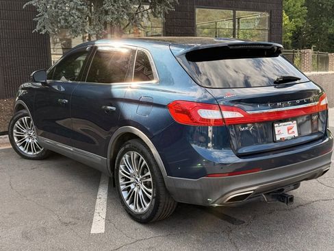 Used 2017 Lincoln MKX Reserve FWD image 18