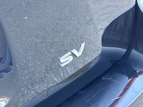 Used 2020 Nissan Pathfinder SV image 21