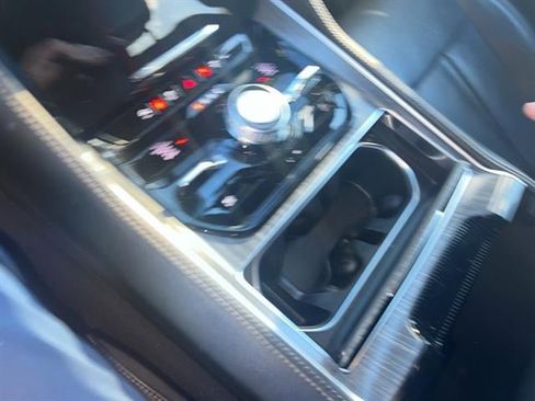 Used 2024 Jeep Wagoneer L Series III w/ Flexible Seating Group AWD/4WD image 14
