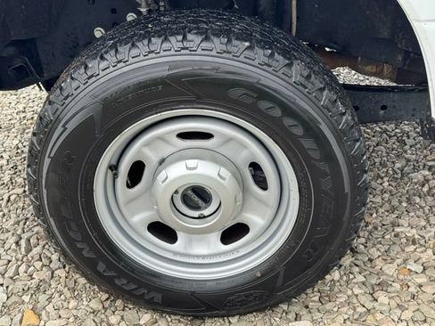 Used 2022 Ford F250 XL w/ Power Equipment Group AWD/4WD image 16