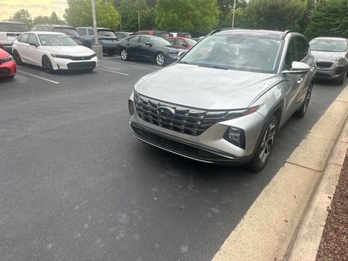 Used 2023 Hyundai Tucson Limited AWD/4WD image 6