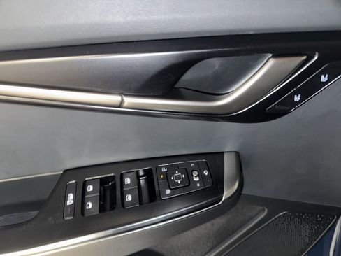 New 2025 Kia EV6 Wind image 19