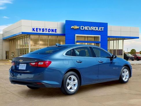 Used 2024 Chevrolet Malibu LT FWD image 7