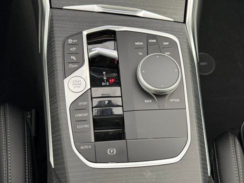 New 2026 BMW 330i Sedan w/ M Sport Package image 17