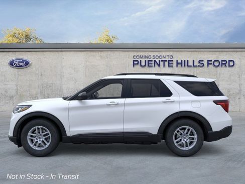 New 2026 Ford Explorer Active RWD image 3