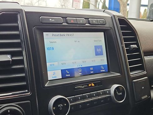 Used 2021 Ford Expedition King Ranch image 32