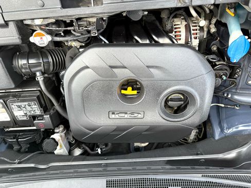 Used 2016 Kia Soul + image 20