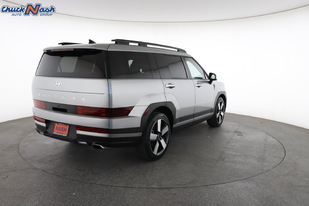 Used 2024 Hyundai Santa Fe Limited FWD image 12