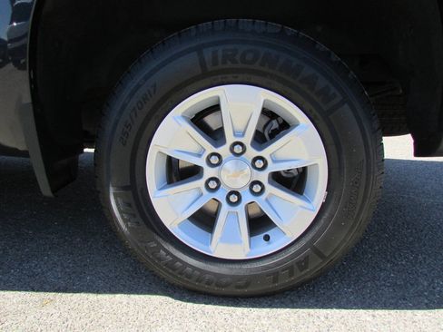 Used 2023 Chevrolet Silverado 1500 LT w/ Protection Package AWD/4WD image 12