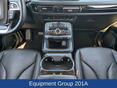 Used 2022 Lincoln Nautilus Reserve w/ Equipment Group 201A image 19