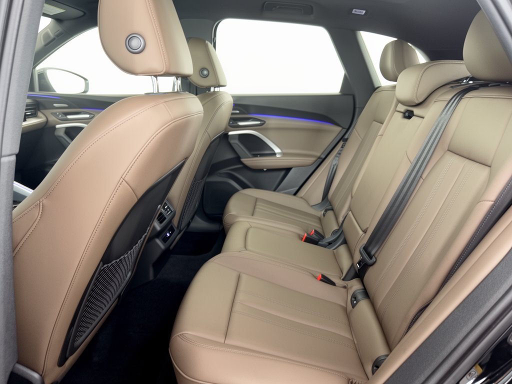 Certified 2026 Audi Q5 Premium Plus AWD/4WD image 25