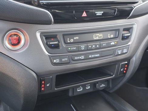 Used 2025 Honda Ridgeline RTL image 23