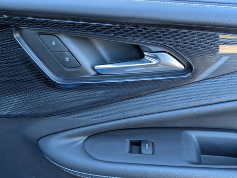 Used 2024 Chevrolet Blazer EV LT image 22