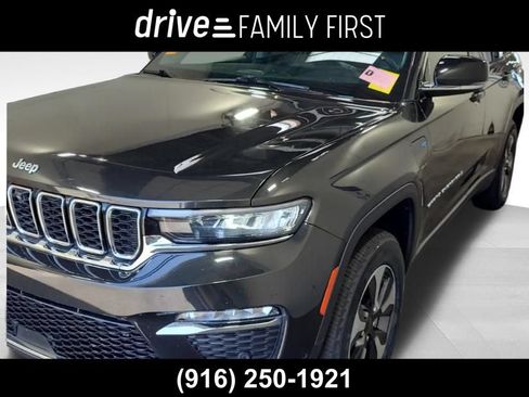 Used 2023 Jeep Grand Cherokee 4WD 4xe w/ Luxury Tech Group II image 1