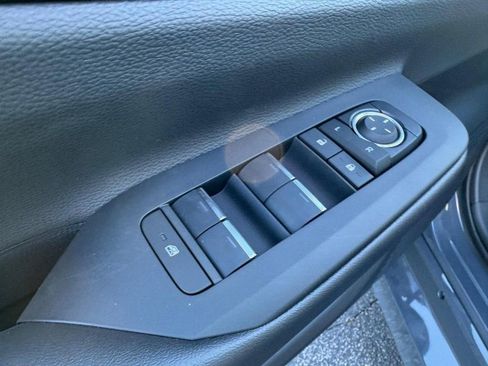 New 2026 Toyota Prius XSE Premium image 11