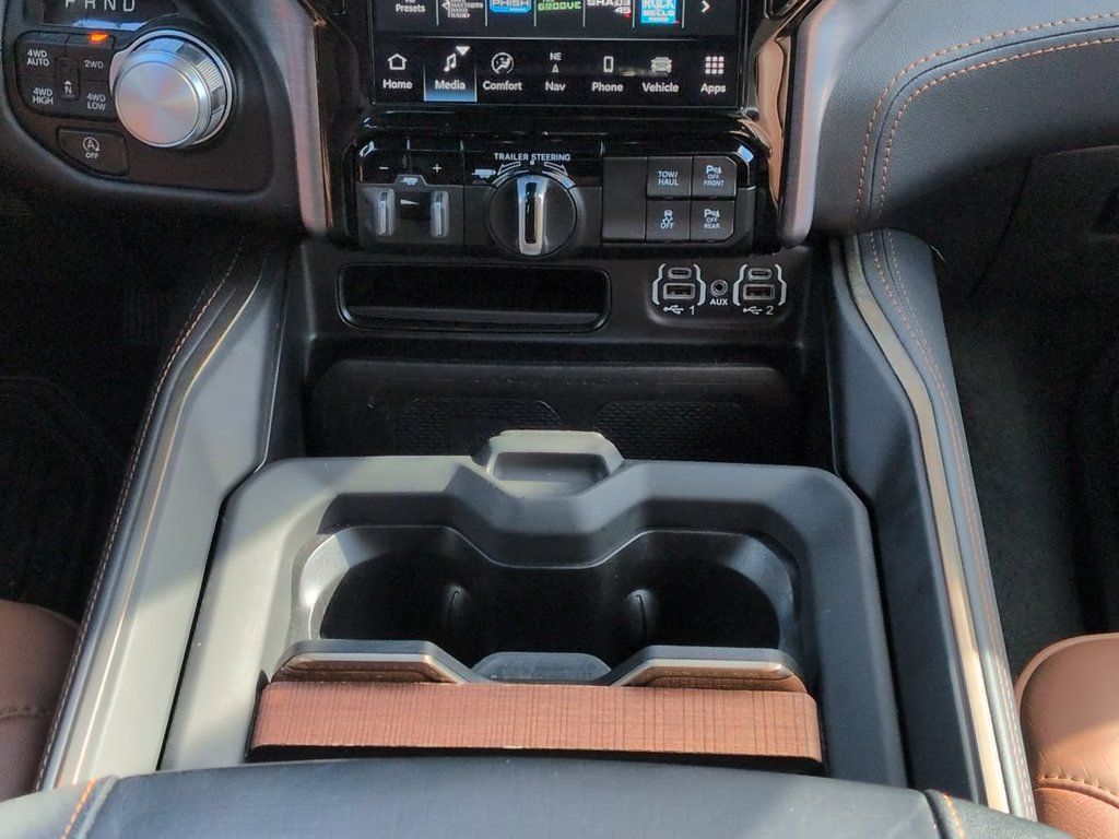 Used 2024 RAM 1500 Limited AWD/4WD image 19