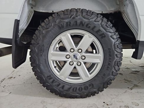 Used 2023 Ford F150 XLT w/ Trailer Tow Package image 13