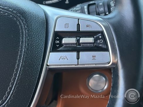 Used 2024 Kia Telluride EX X-Line AWD/4WD image 17