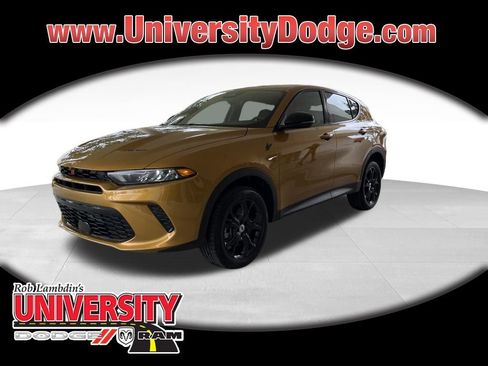 New 2024 Dodge Hornet GT w/ GT Blacktop Package image 1