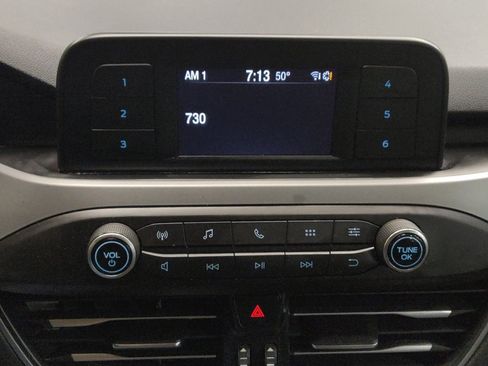 Used 2020 Ford Escape S image 25