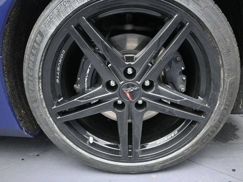 Used 2026 Chevrolet Corvette Stingray Coupe w/ 1LT RWD image 10