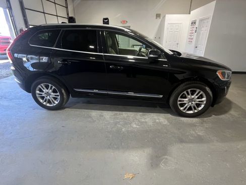 Used 2015 Volvo XC60 T5 image 2