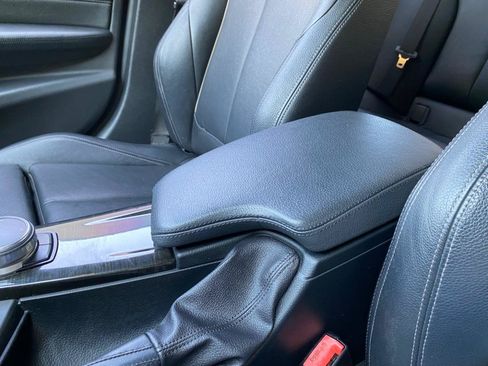 Used 2018 BMW 330i Sedan RWD image 58