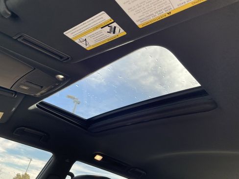 Used 2023 INFINITI QX80 Sensory w/ Cargo Package image 25