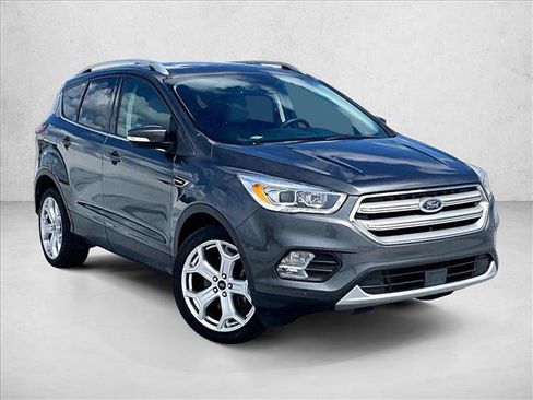 Used 2019 Ford Escape Titanium FWD image 12