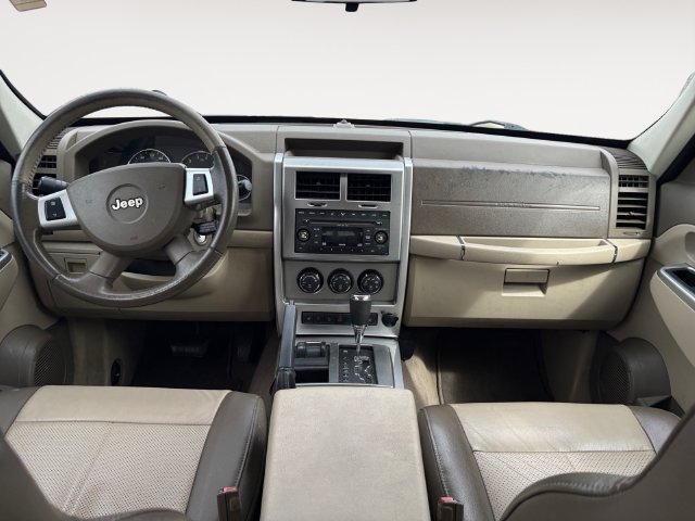 Used 2008 Jeep Liberty Limited w/ Premium Group II AWD/4WD image 10