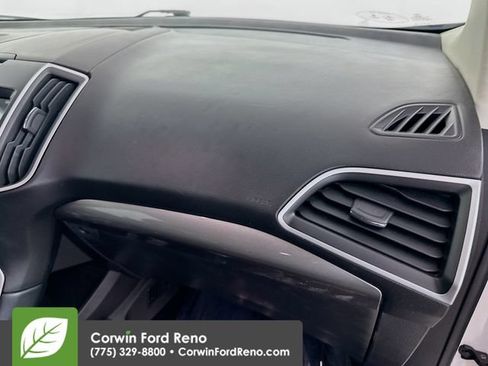 Used 2017 Ford Edge SEL w/ Equipment Group 201A AWD/4WD image 29