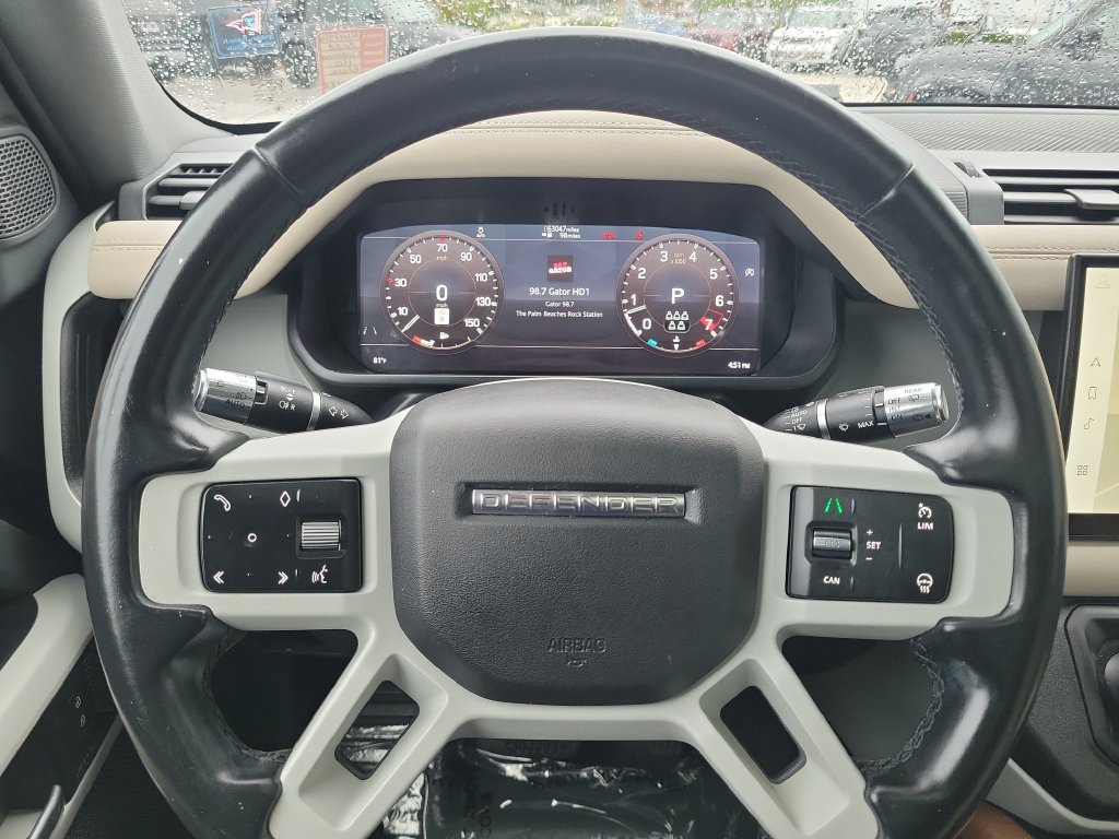 Used 2022 Land Rover Defender 110 S AWD/4WD image 29