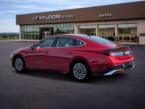 New 2026 Hyundai Sonata Limited FWD image 4
