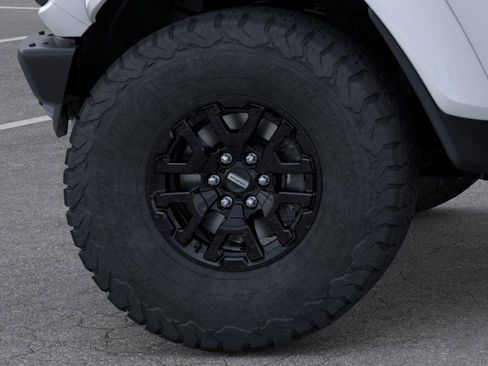 New 2025 Ford Bronco Raptor image 21