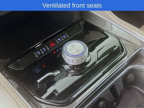 Used 2023 Jeep Wagoneer L 4WD image 21