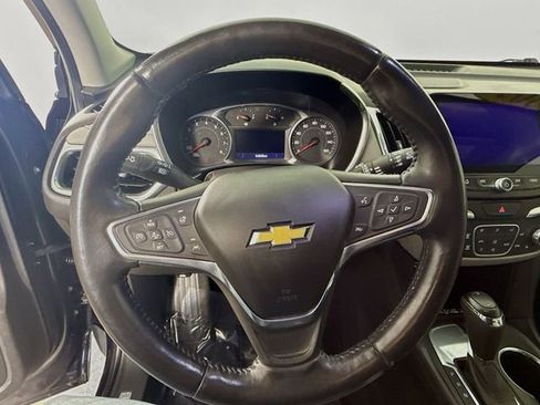 Used 2020 Chevrolet Equinox Premier image 11