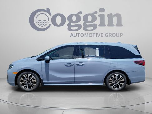 New 2026 Honda Odyssey Elite image 2