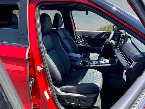 New 2026 Nissan Rogue Platinum AWD/4WD image 11