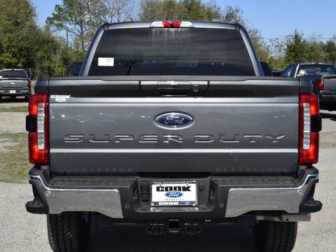 New 2026 Ford F250 XLT w/ XLT Premium Package image 5